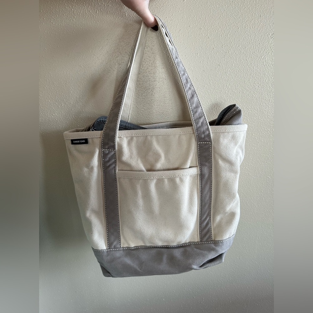 Lands’ End Medium Natural 5 Pocket Open Top Regular Handle Canvas Tote Bag